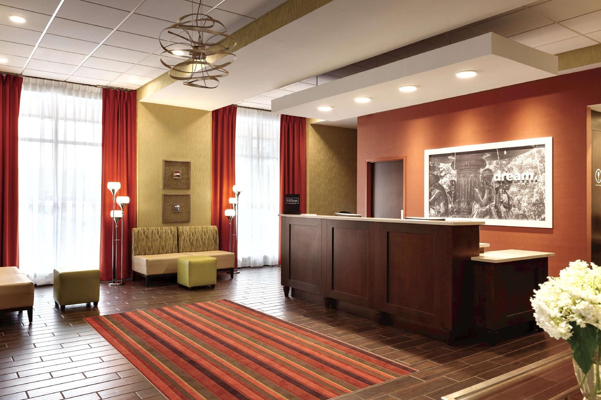 Hampton Inn, St. Albans Vt Bagian luar foto